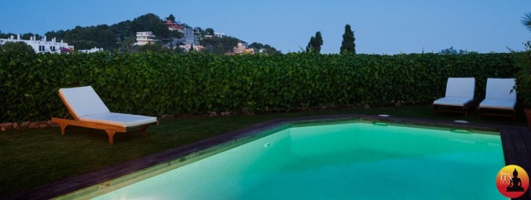 Roger_VillaSlider-9-1140x430