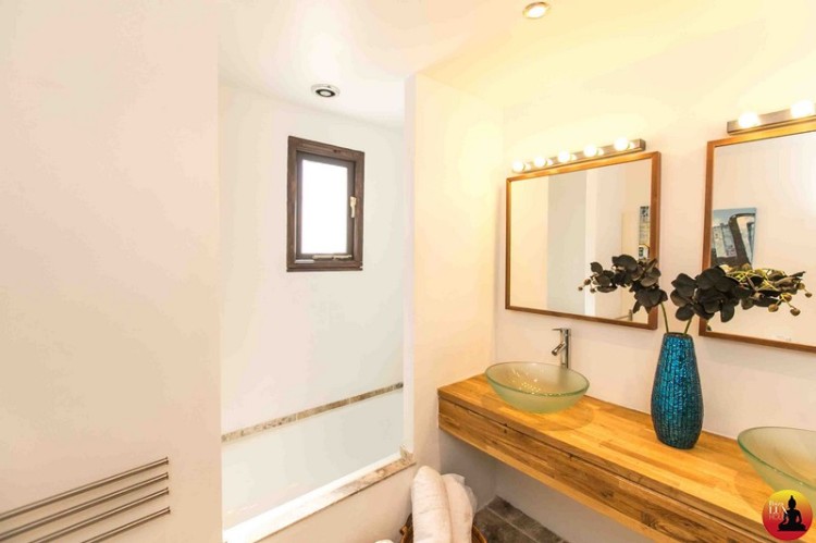 bathroom4a