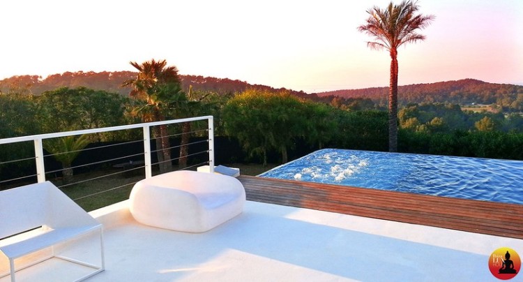 jacuzzi